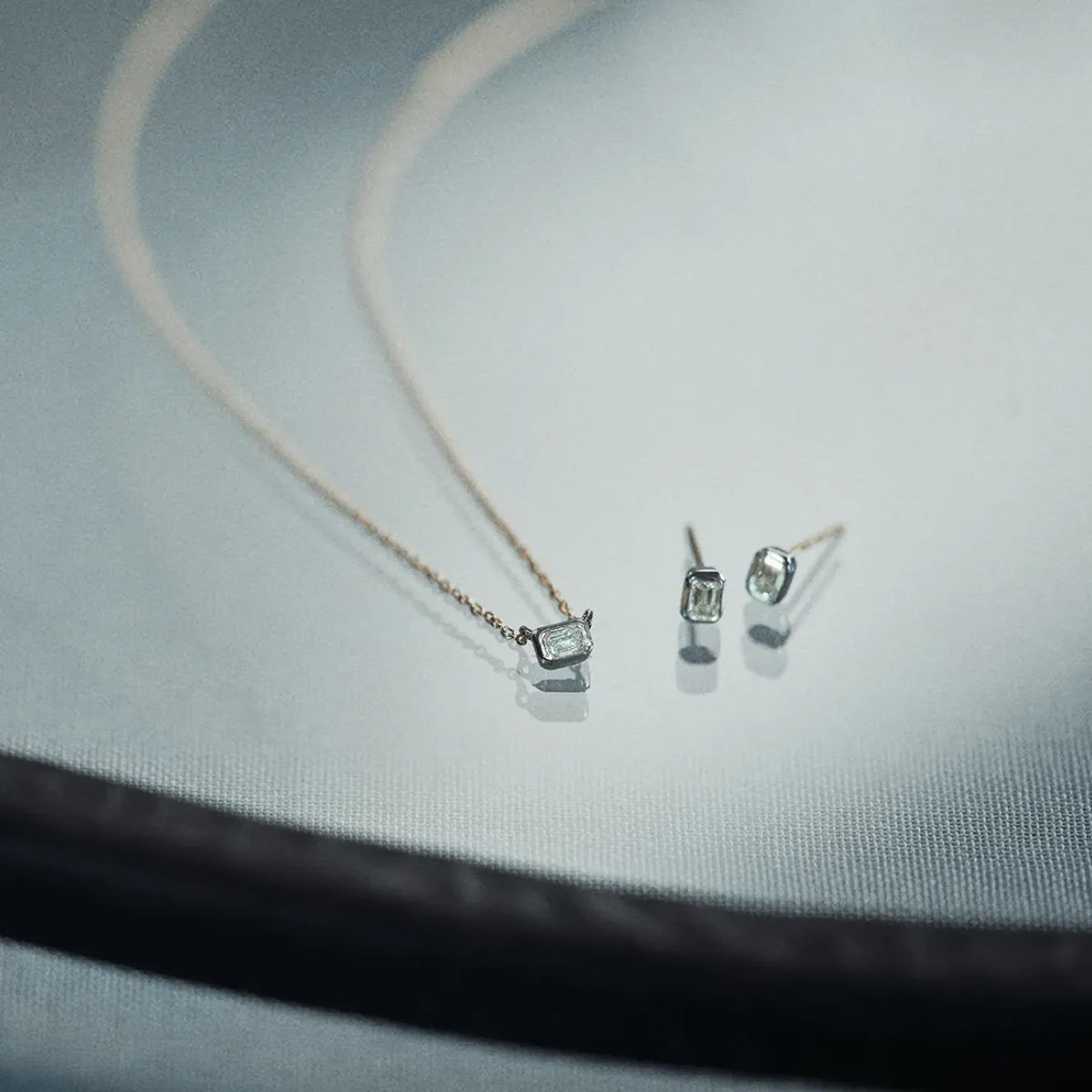 Emeraldcut Diamond Combi Necklace