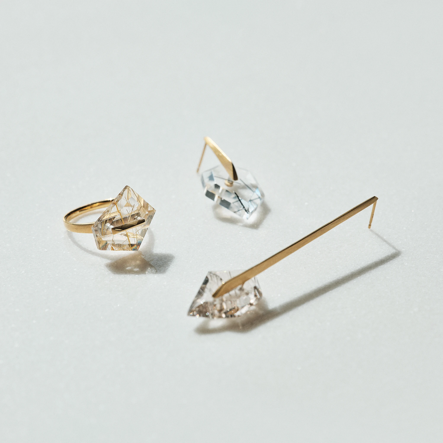 Random Faceted Stone Pierce_staple/short(バイカラースモーキークオーツ)