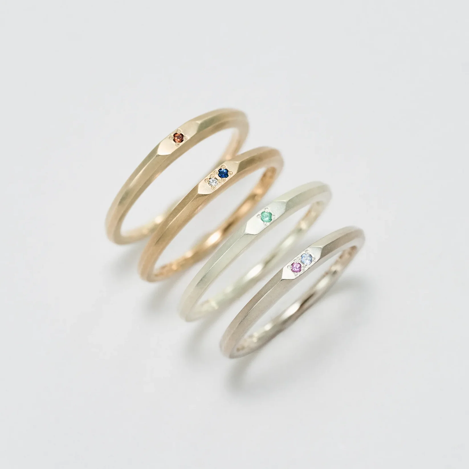 素材/金種が選べます