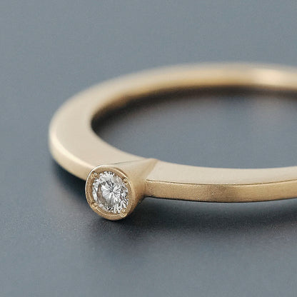 White Diamond Ring_cone