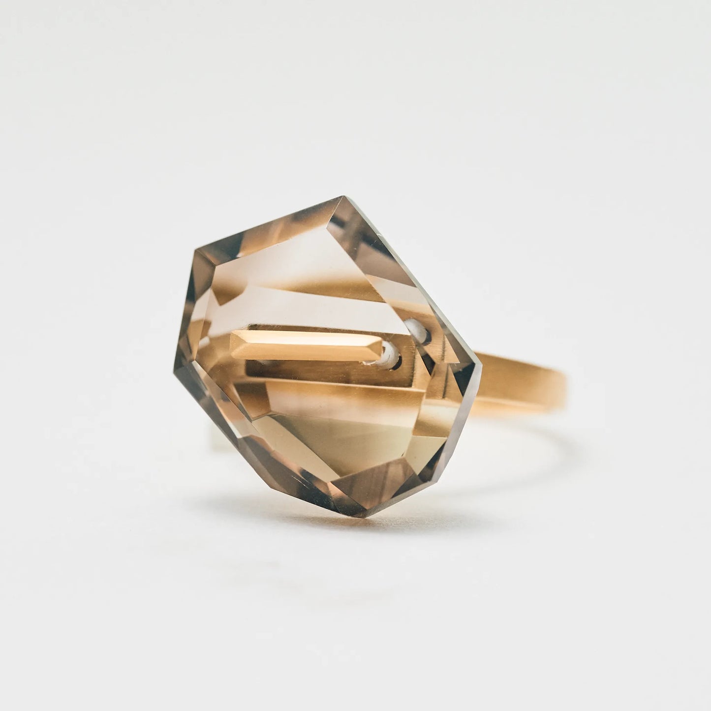 Random Faceted Stone Ring_staple (Bicolor Smoky Quartz)