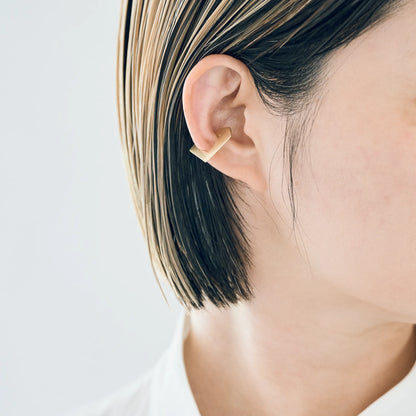 Gold Colored Ear Cuff_staple