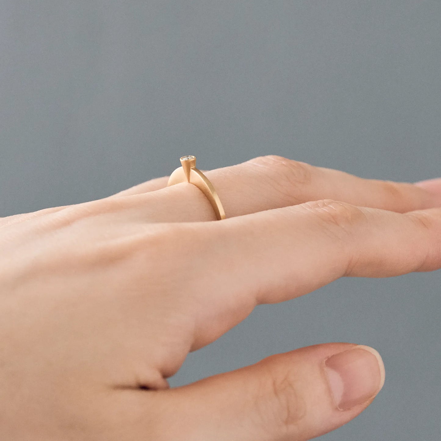 Brown Diamond Ring_cone