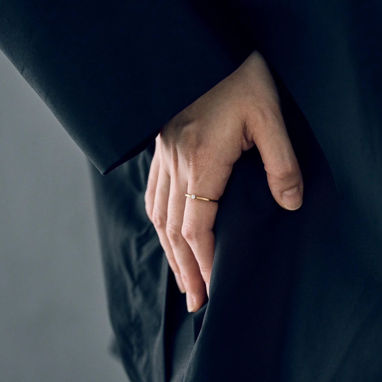 White Diamond Ring_cone