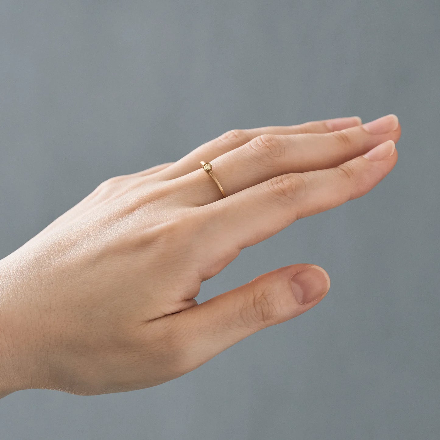 LightYellow Diamond Ring_cone