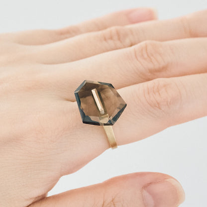 Random Faceted Gemstone Ring_staple(バイカラースモーキークオーツ)