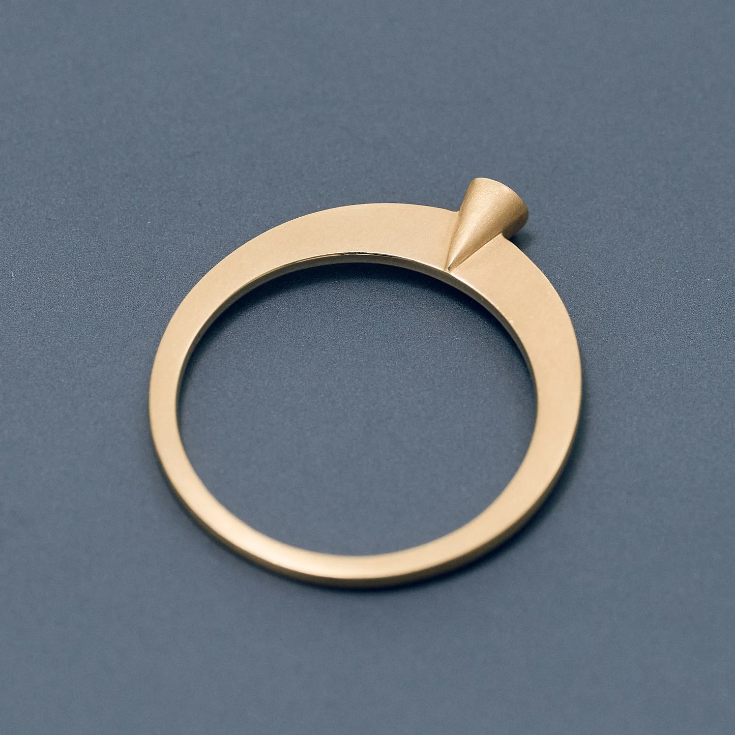 Brown Diamond Ring_cone