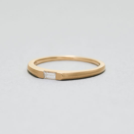 Baguettecut Diamond Ring_signet