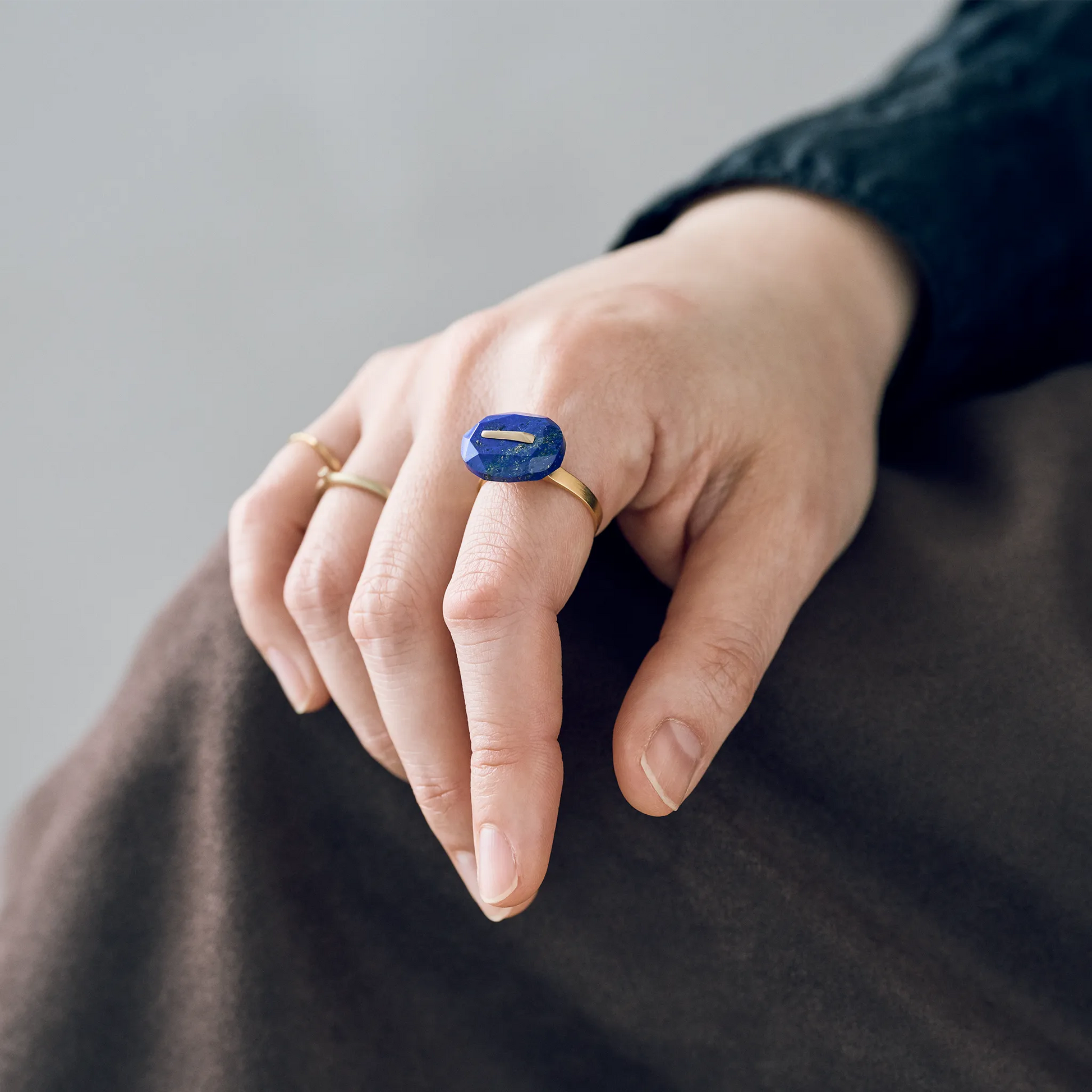 Oval Faceted Gemstone Ring_staple(ラピスラズリ)|cobaco Oval Faceted Gemstone Ring_staple(ラピスラズリ)|cobaco