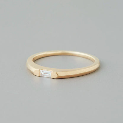 Baguettecut Diamond Ring_signet