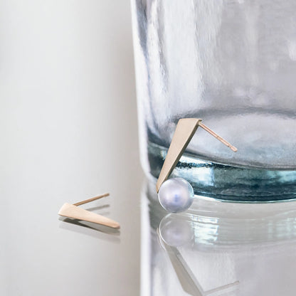 Grayish Pearl Pierce_staple