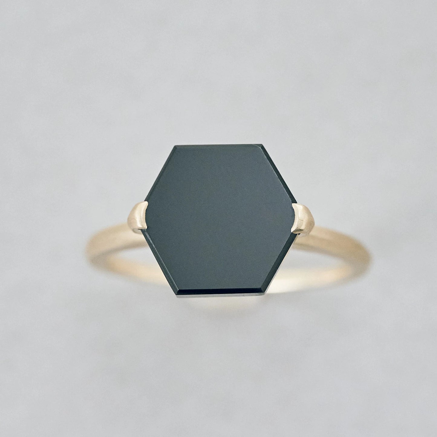 Hexagon Gemstone Ring_node(Black Onyx)