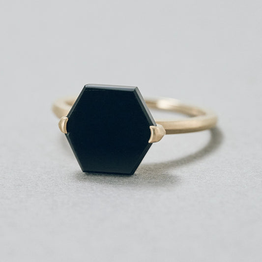 Hexagon Gemstone Ring_node(Black Onyx)