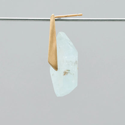 Random Faceted Gemstone Pierce_staple/short (Bicolor Smoky Quartz)