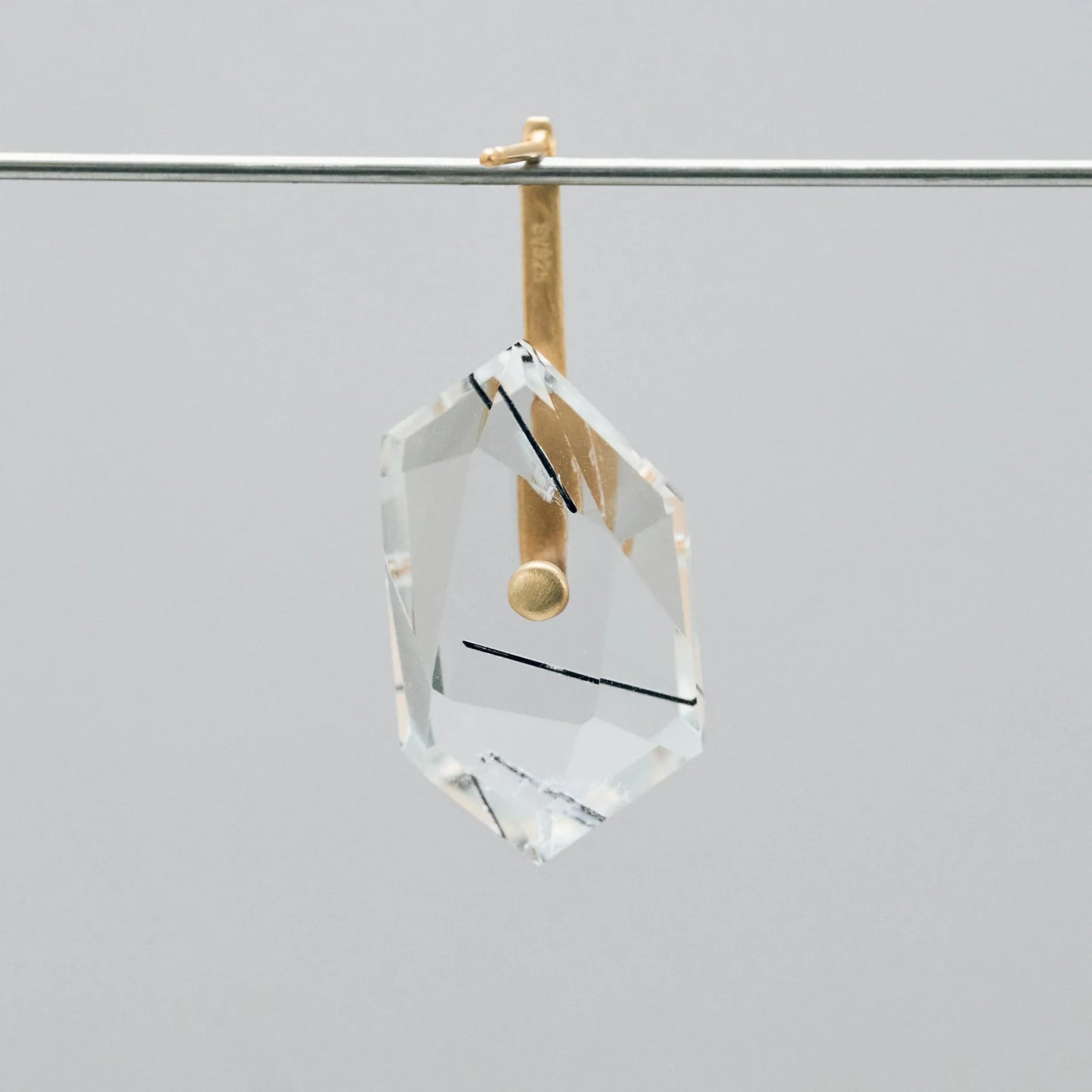 Random Faceted Gemstone Pierce_staple/short (Bicolor Smoky Quartz)