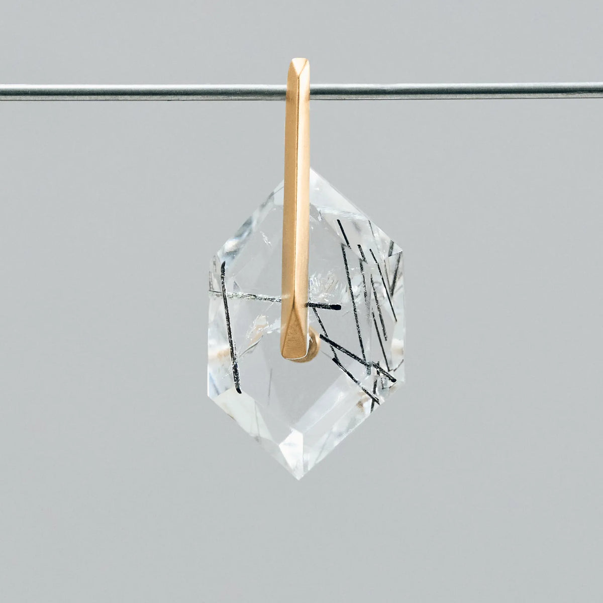 Random Faceted Gemstone Pierce_staple/short(トルマリンインクオーツ