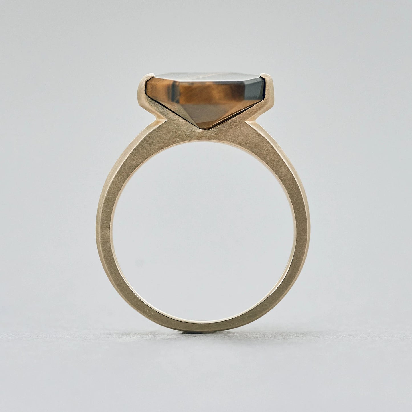 Hexagon Gemstone Ring_node(Tiger's Eye)