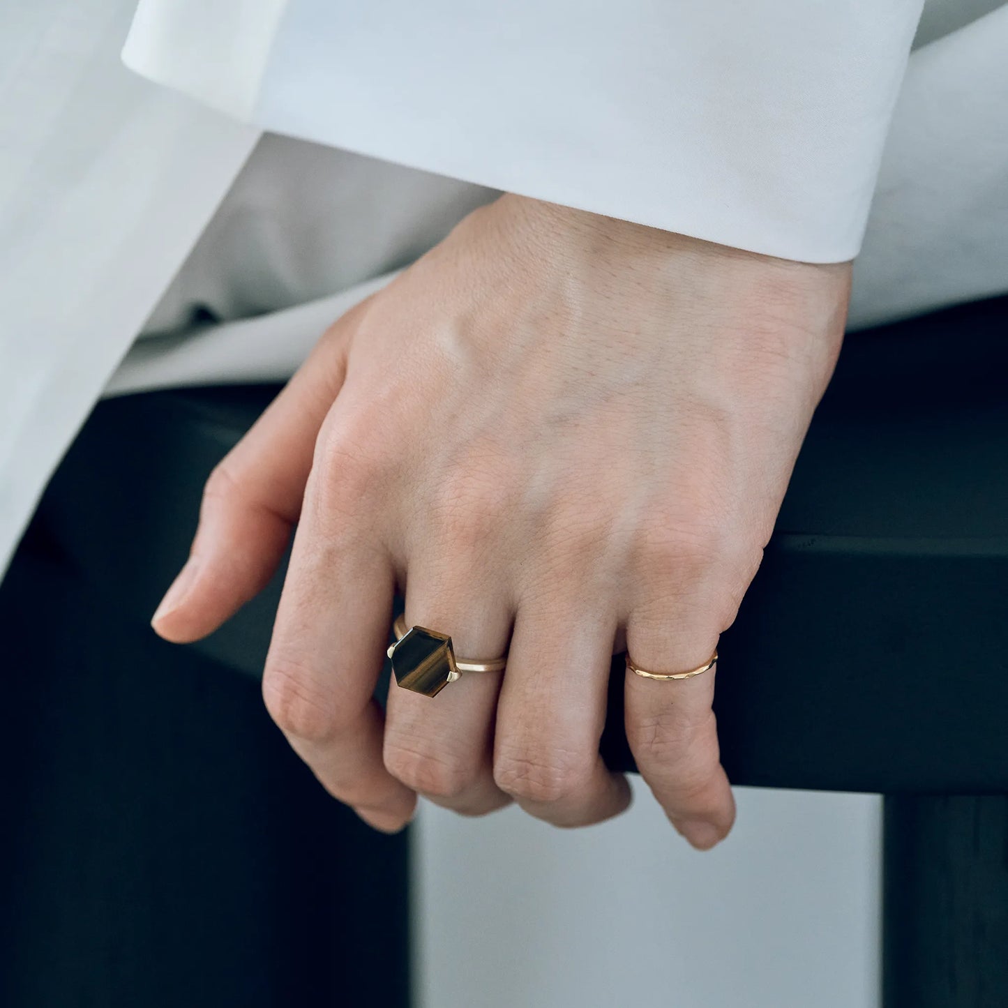 Hexagon Gemstone Ring_node(Tiger's Eye)