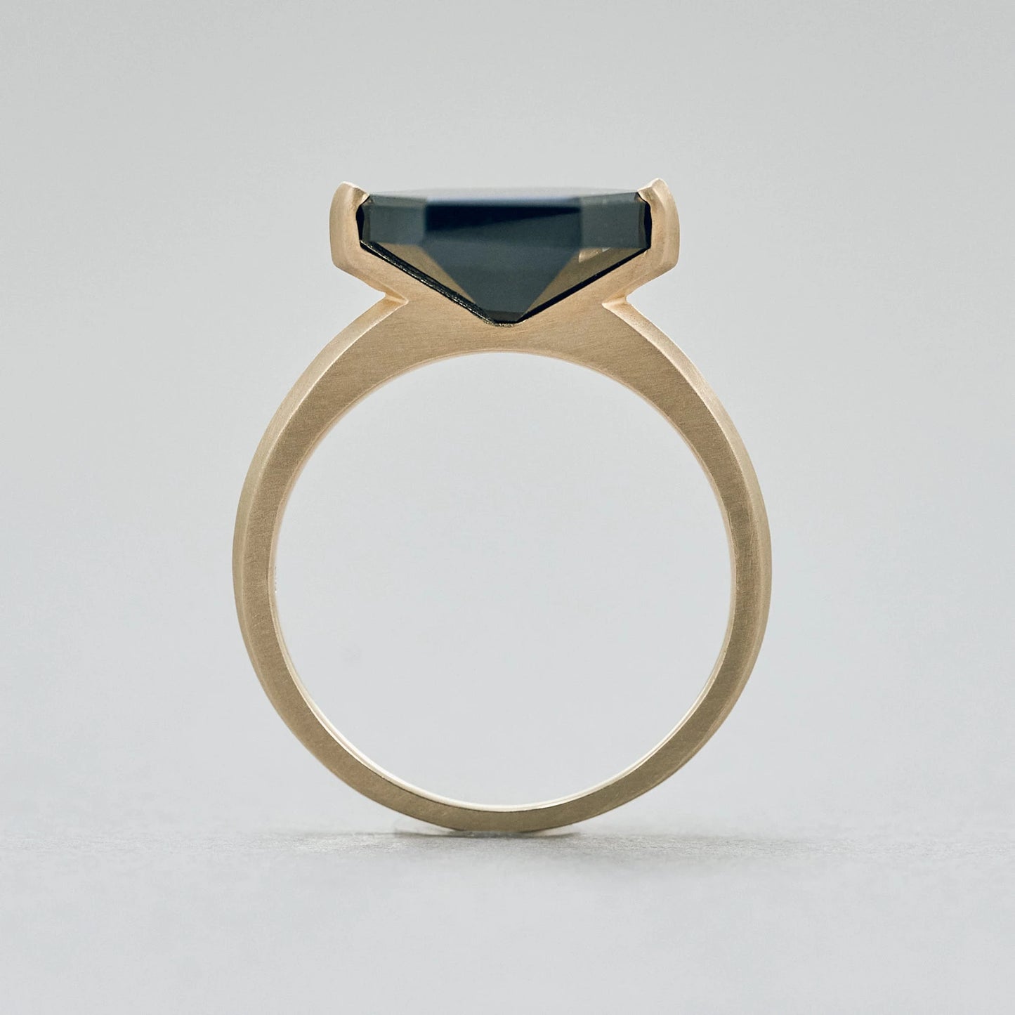 Hexagon Gemstone Ring_node(Hawk's Eye)
