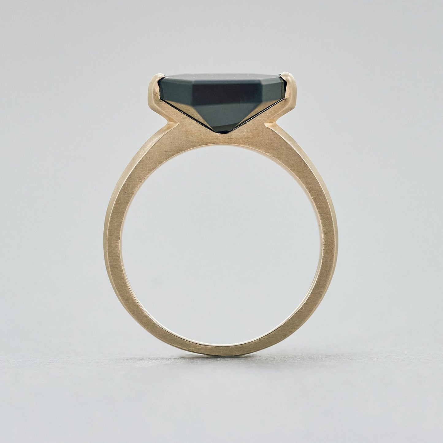 Hexagon Gemstone Ring_node(Black Onyx)