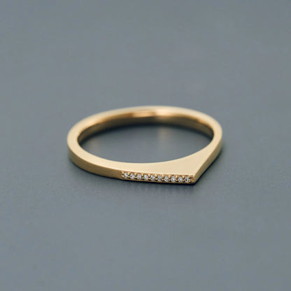Micro Diamond Ring_asymmetry