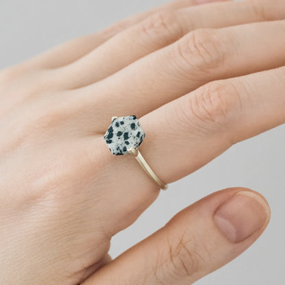 Hexagonal Gemstone Ring_node(Hawk's Eye)