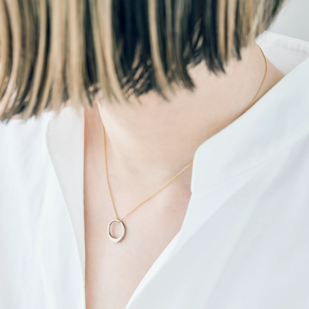 Champagne gold (image: K18)