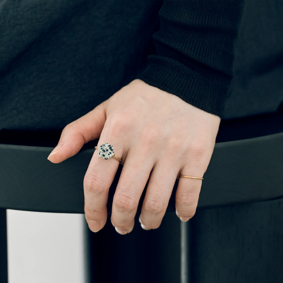 Hexagonal Gemstone Ring_node(Hawk's Eye)