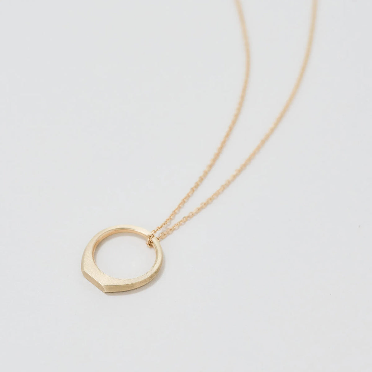 alt
[Chain set option example] Baby ring in K18 yellow gold × chain in K18 yellow gold