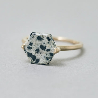 Hexagonal Gemstone Ring_node(Hawk's Eye)