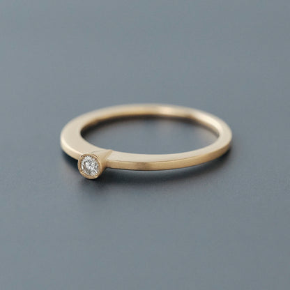White Diamond Ring_cone
