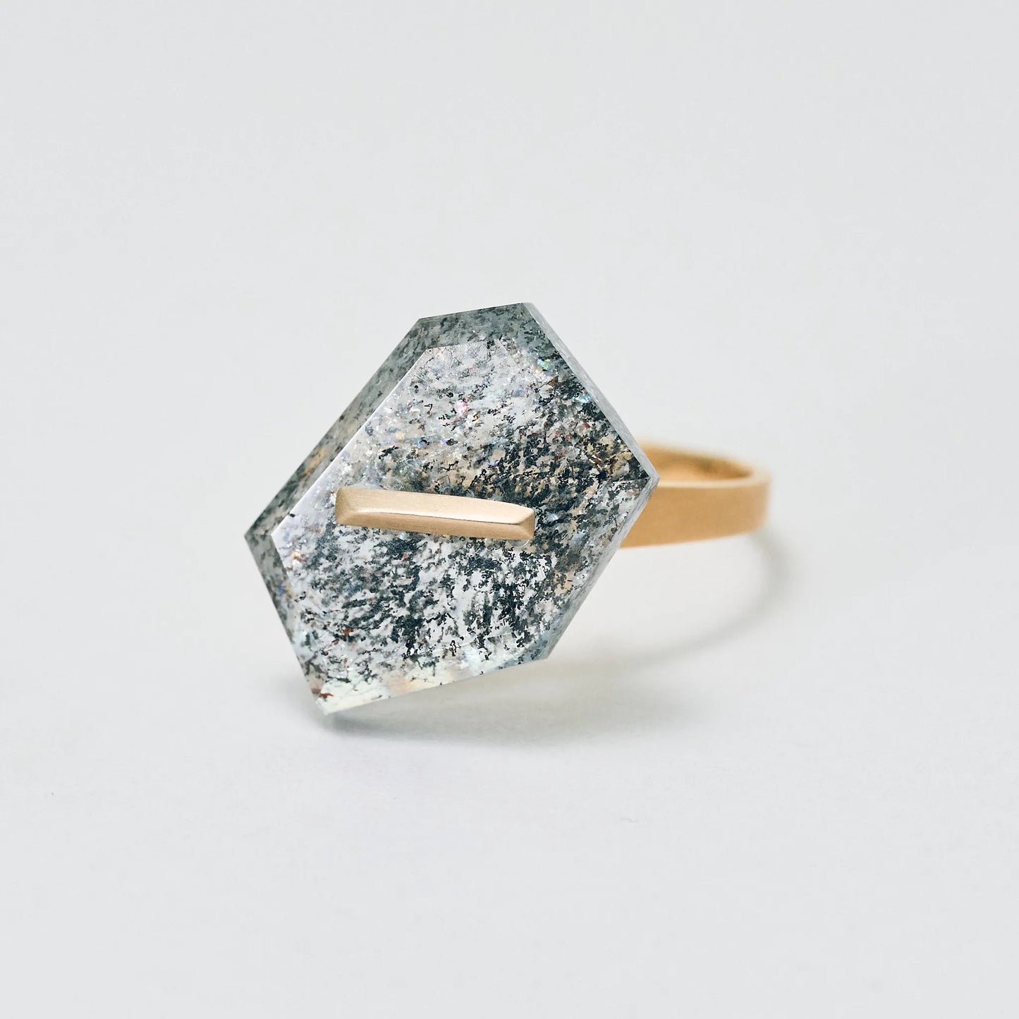 Random Faceted Gemstone Ring_staple(モスアクアマリン)|cobaco Random Faceted Gemstone Ring_staple(モスアクアマリン)|cobaco