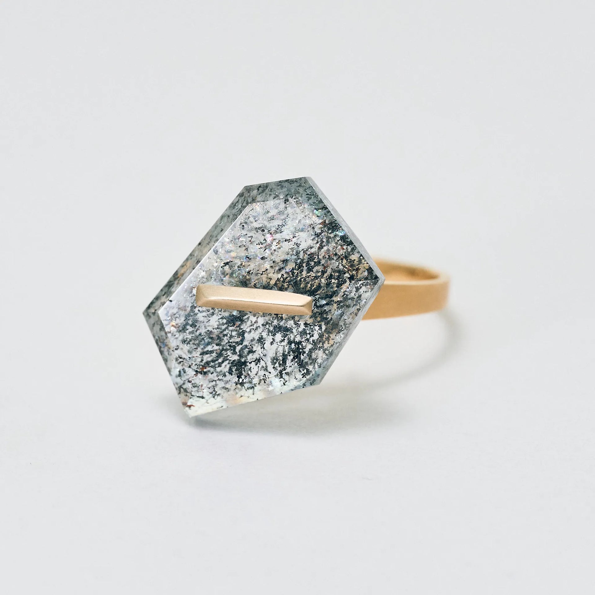 stapleR_mossaqua01.webp?v= stapleR_mossaqua01.webp?v=