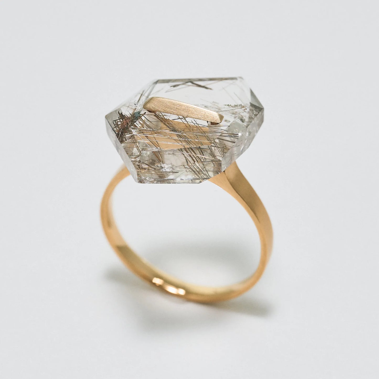 Random Faceted Stone Ring_staple (Rutilated Quartz)